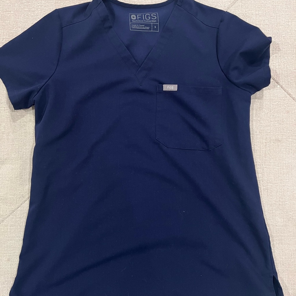 Figs Scrubs Set - Picture 3 of 5
